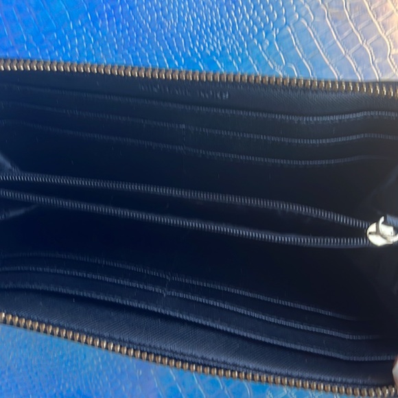 Michael Kors JET SET ZIPAROUND CONTINENTAL BLACK WALLET - Picture 10 of 14